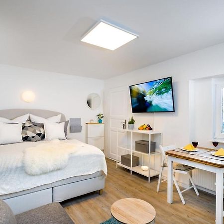 Der Smarte Brunsi I Apartment Berlin Bagian luar foto